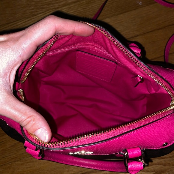 Hit pink and brown Coach Bag - Picture 3 of 6